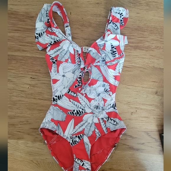 Rachel Roy cut out swimsuit - Picture 3 of 6